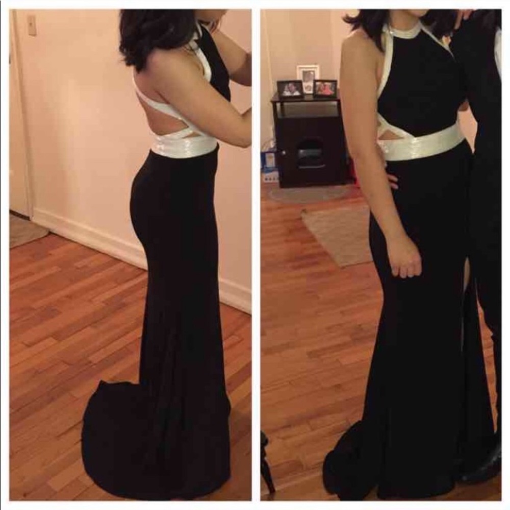 💥PROM DRESS!!  Black & White- Size 2
